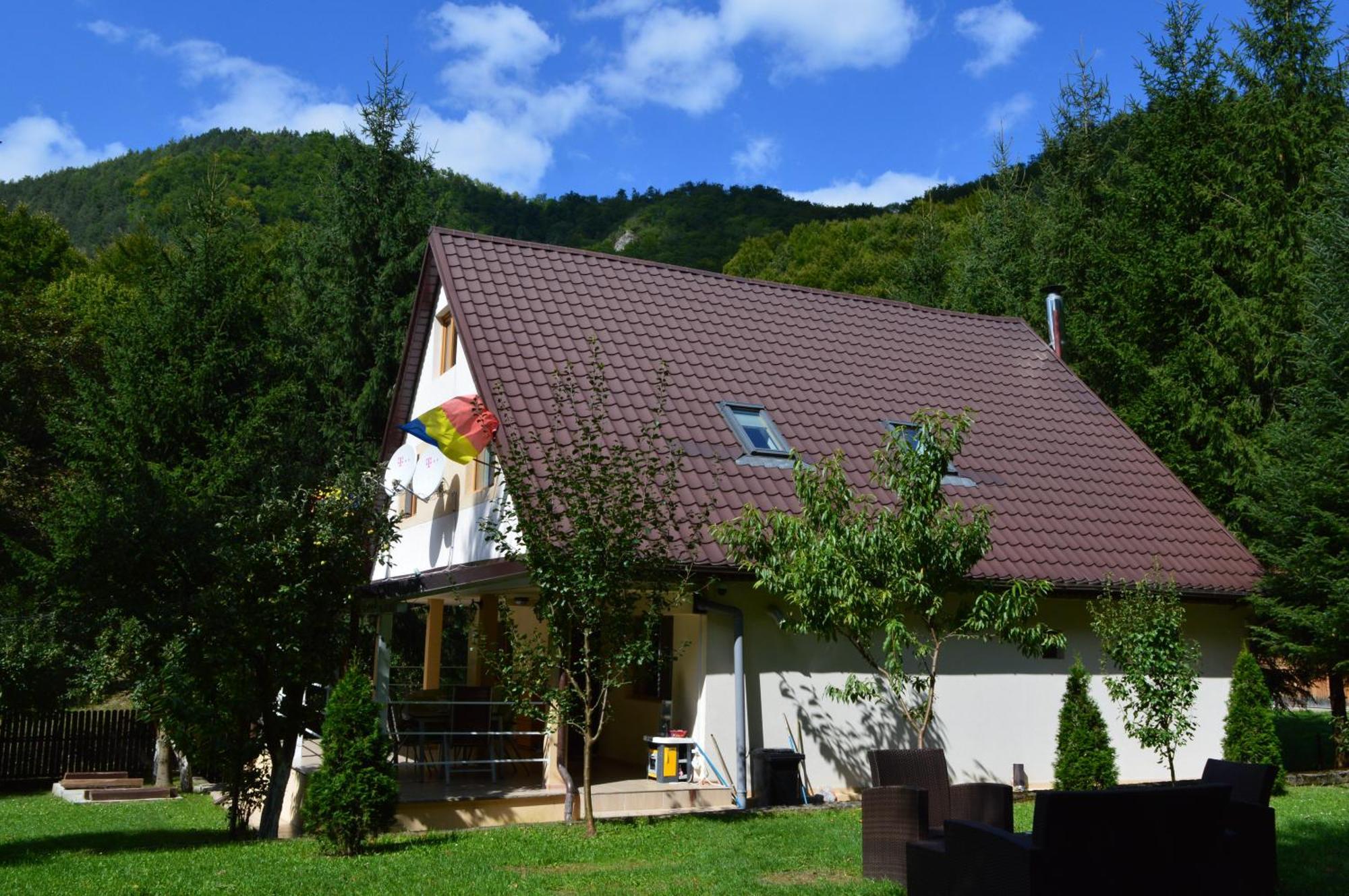 Hotel Casa Aris Lepsa Vrancea Zewnętrze zdjęcie