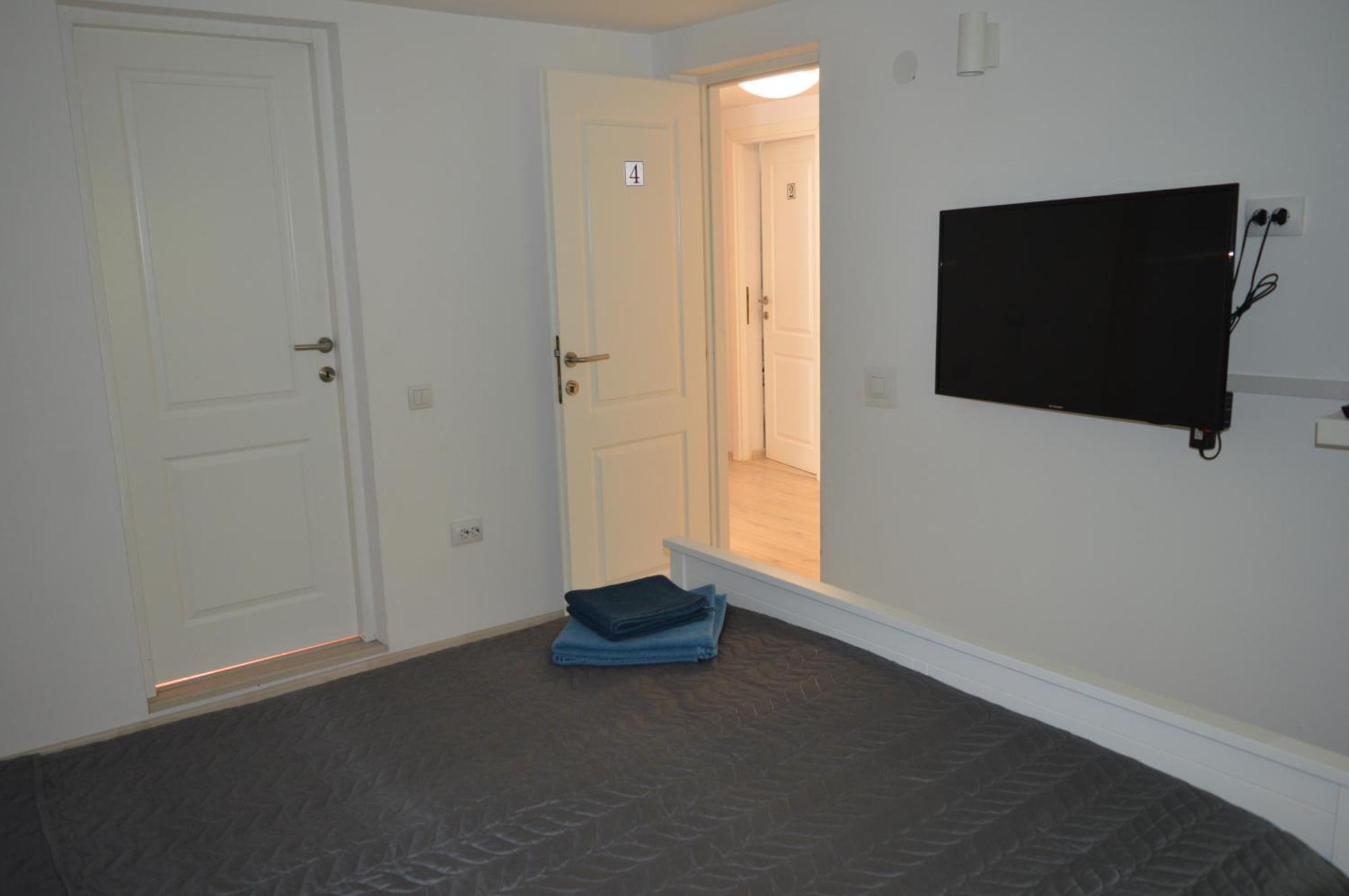 Hotel Casa Aris Lepsa Vrancea Zewnętrze zdjęcie
