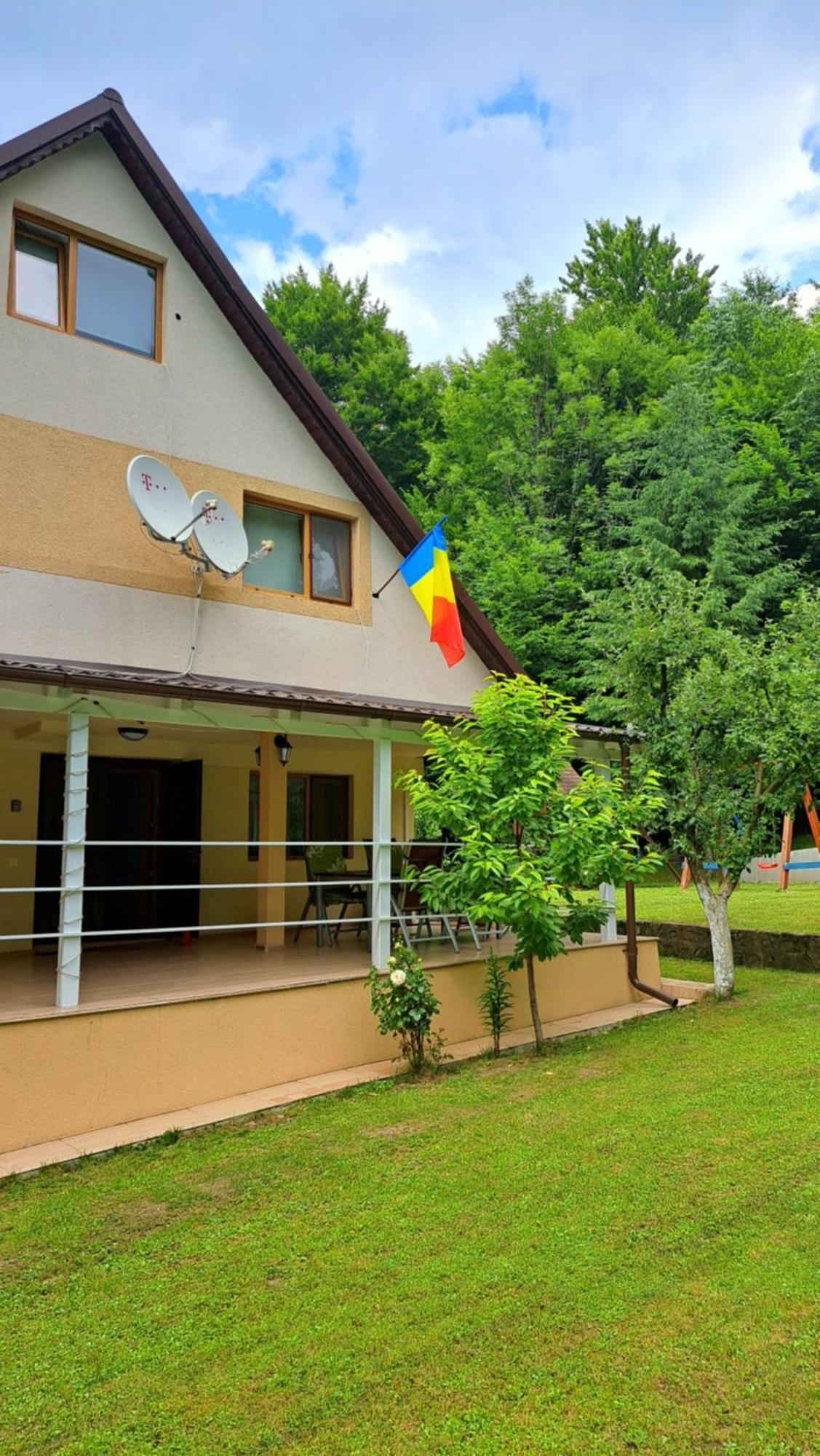 Hotel Casa Aris Lepsa Vrancea Zewnętrze zdjęcie
